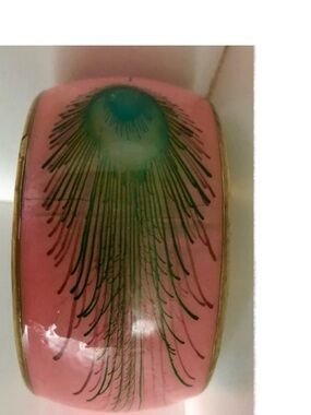 🆕🎁Enameled copper wide band:peacock feather on salmon background-copper trim